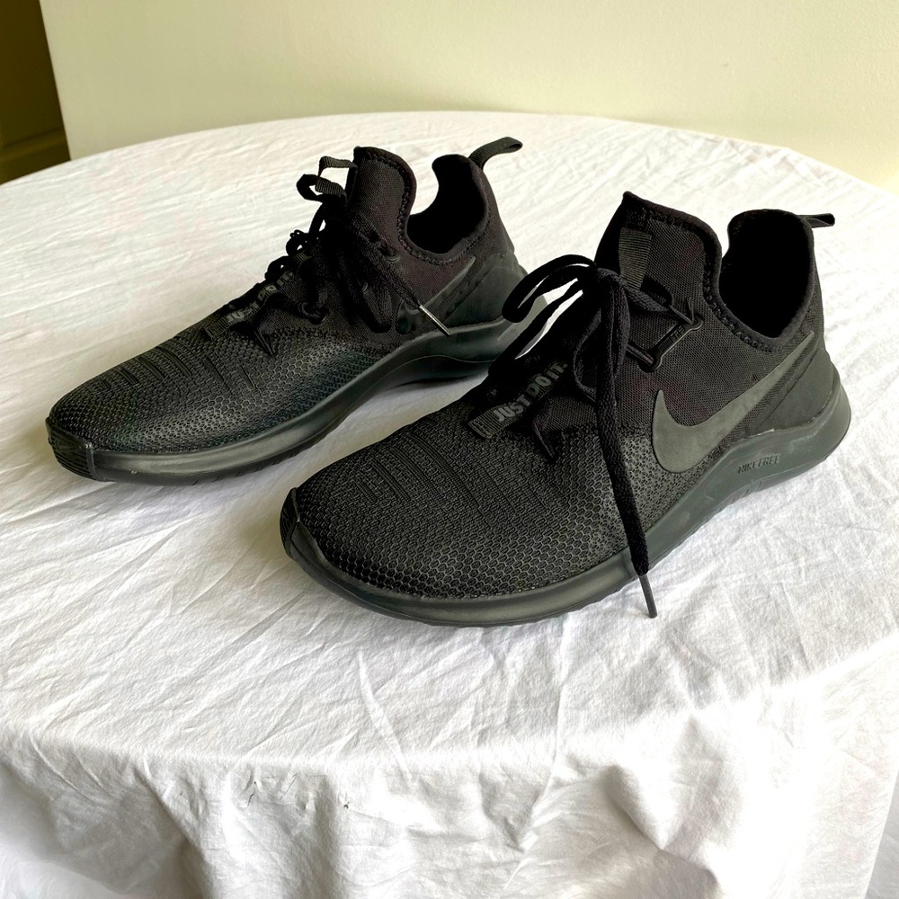 Never used Nikes - no box